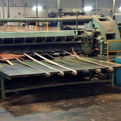 Αμερικανικό φυσικό δρύινου ξύλου πάχος 0.50.55mm βαθμού Αντιαεροπορικού Πυροβολικού σιταριού περικοπών κορωνών περικοπών καπλαμάδων επίπεδο για το πρόσωπο Κίνα γραφείου