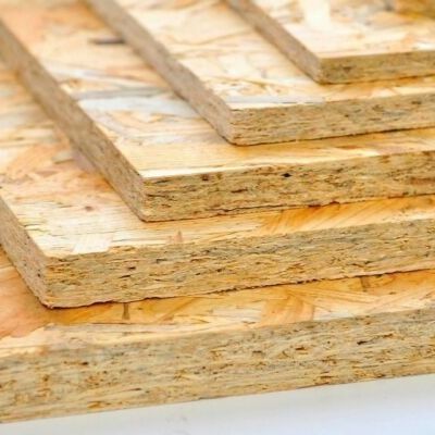 Radiata Pine Oriented Strand Board Osb4 2440*1220*18mm Μπορεί να προσαρμοστεί για εξωτερικούς τοίχους και οροφές