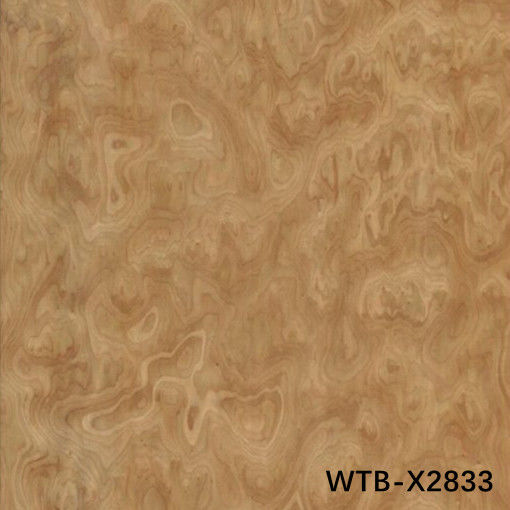 Ανασυσκευασμένο ξύλινο φινέρισμα Walnut Burl WTB-X2833 Μονάδα 0,45 mm Προσαρμοσμένη για διακόσμηση ξενοδοχείων